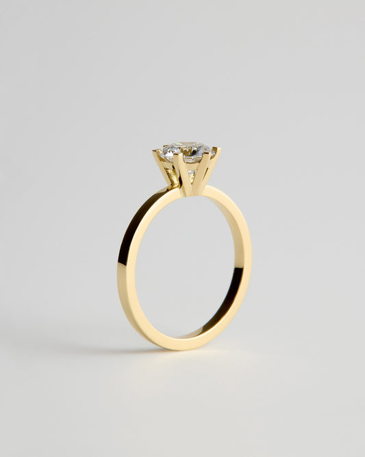 Solitaire - 6 Claw Round - White Diamond