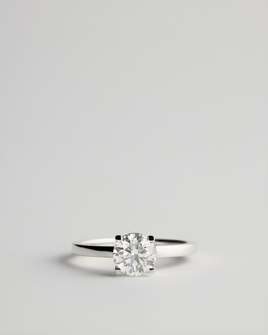 Solitaire - 4 Claw Round - White Diamond