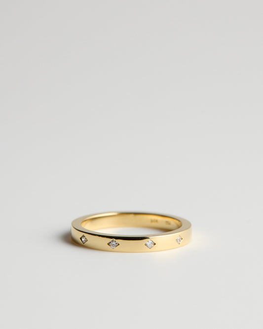 Fine Single Trap Ring - White Diamonds