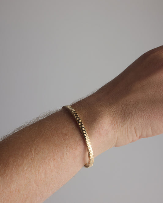 Location Cuff