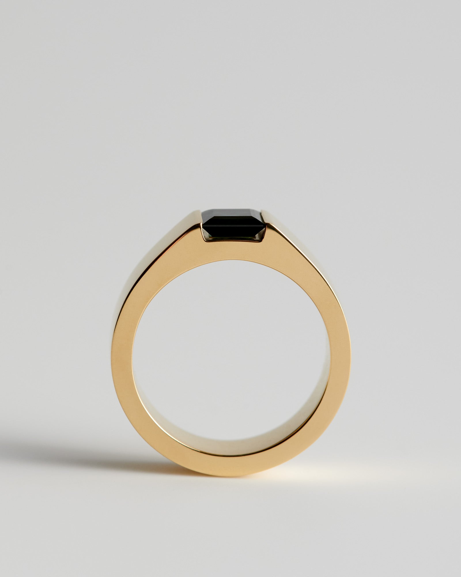 Mirrored Souvenir 90 Ring