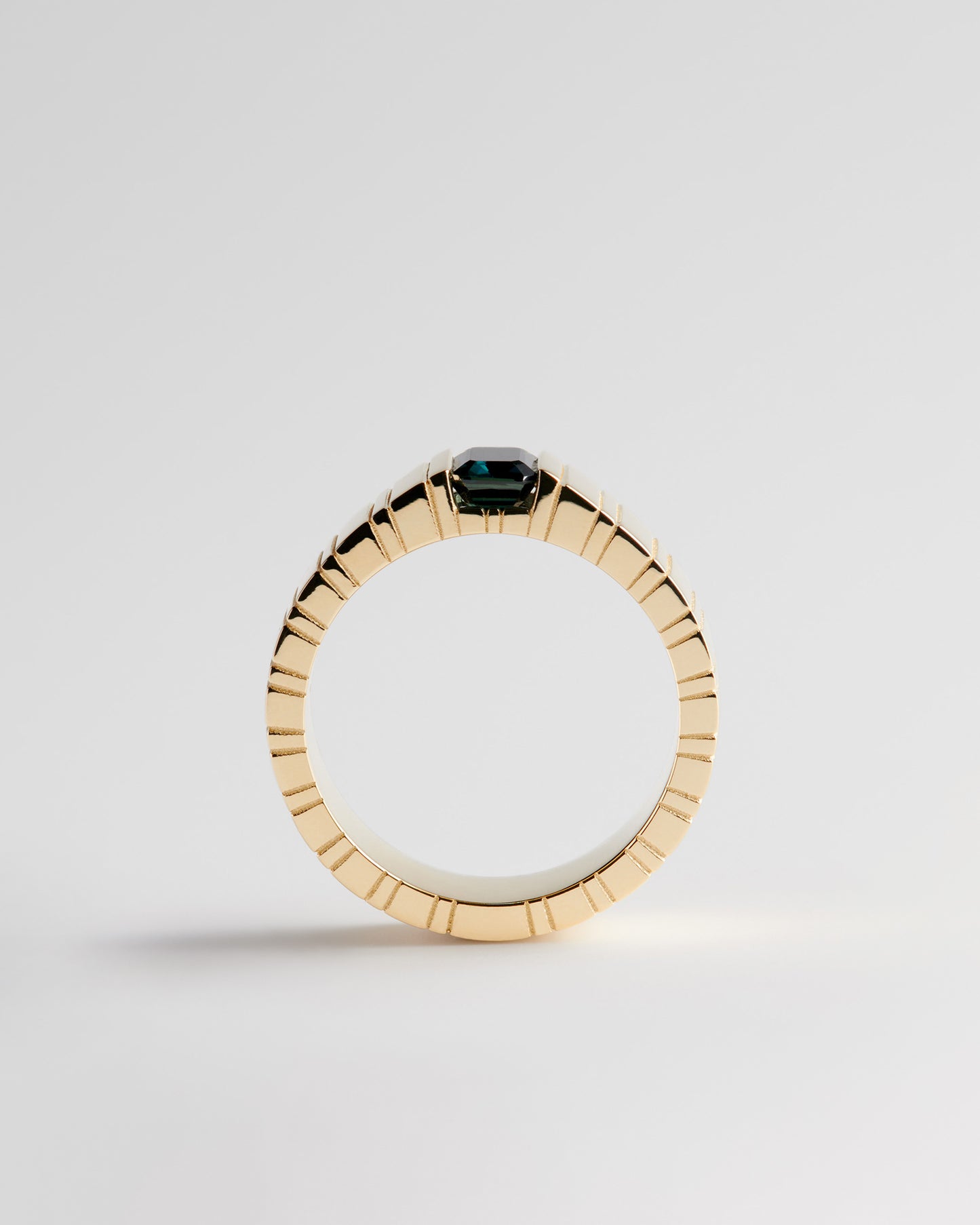 LVM Ring - Classic - Australian Sapphire