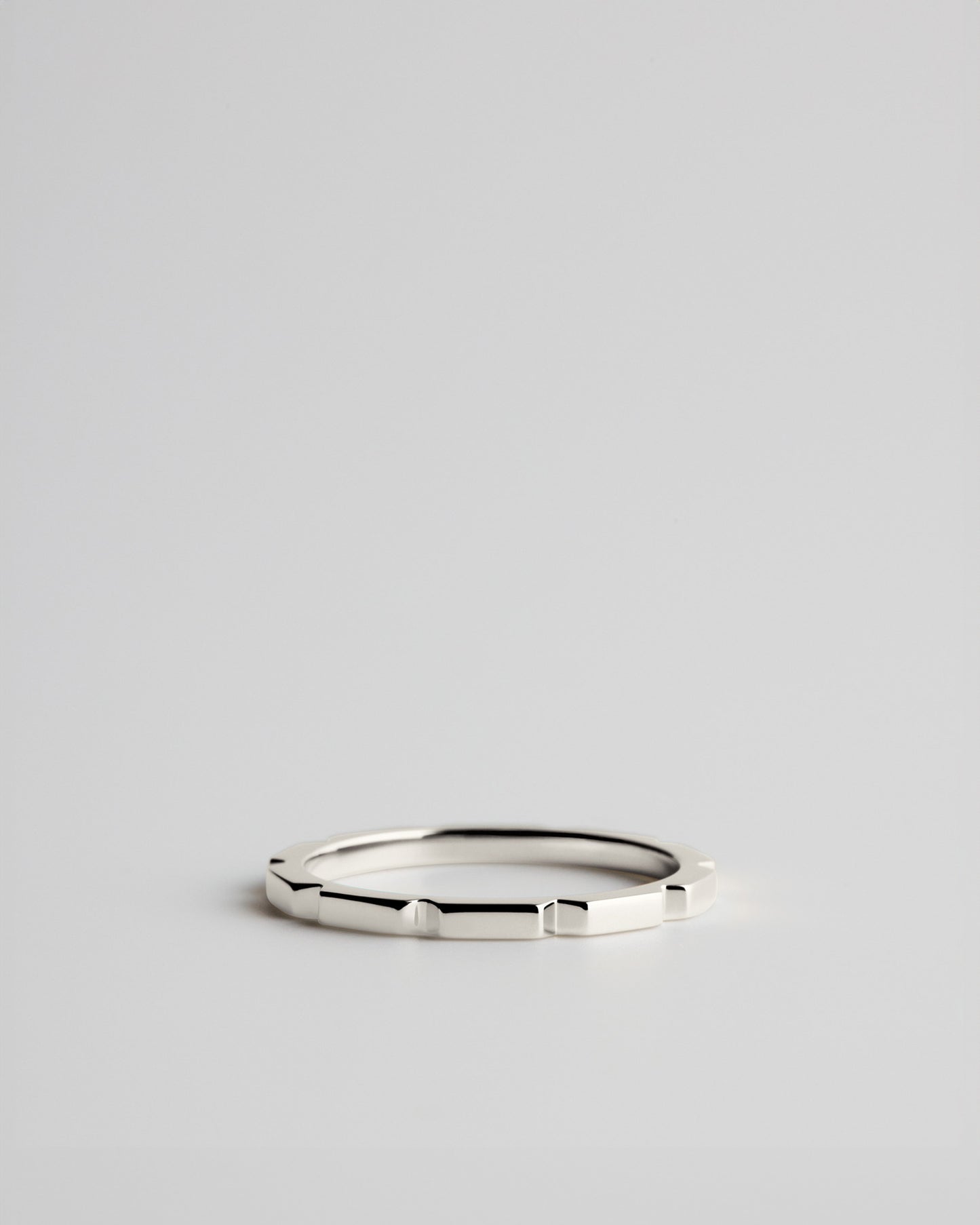 Fine Facade Ring