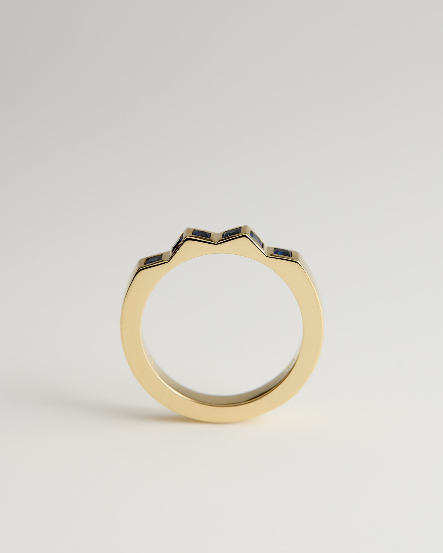 Joan Band 622 - Australian Sapphires