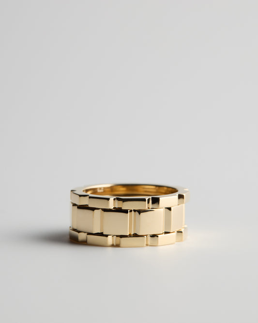 Facade Ring