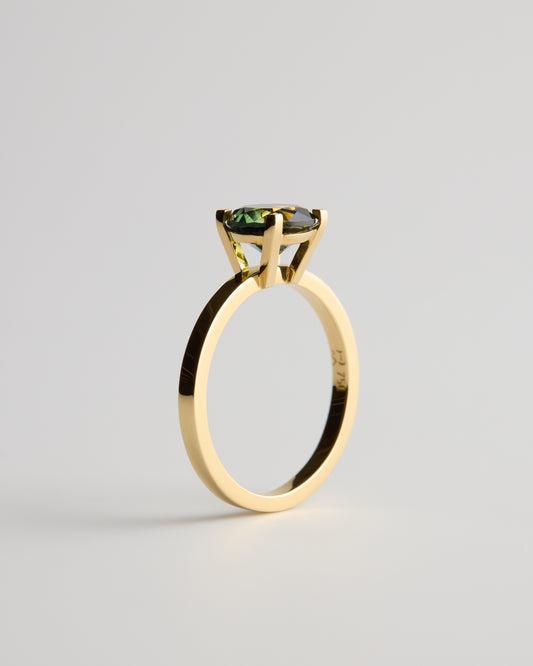 Solitaire - 4 Claw Round - Australian Sapphire (Sol 31)
