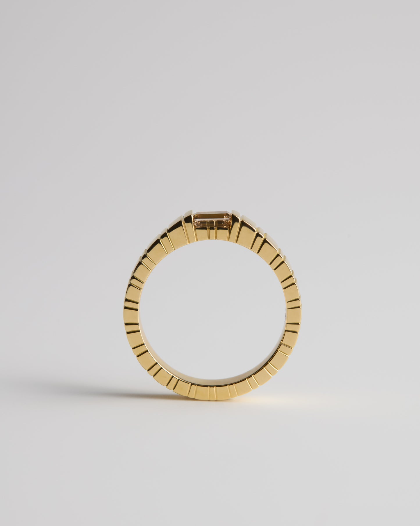 LVM Ring - Fine - Champagne Diamond
