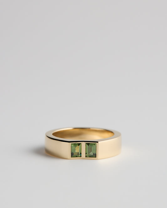Moss Green Sapphires - 18ct Yellow Gold