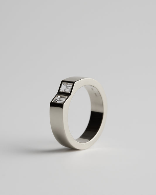 Joan Band 243 - White Diamonds