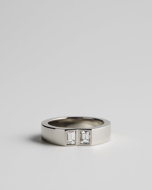 Joan Band 243 - White Diamonds
