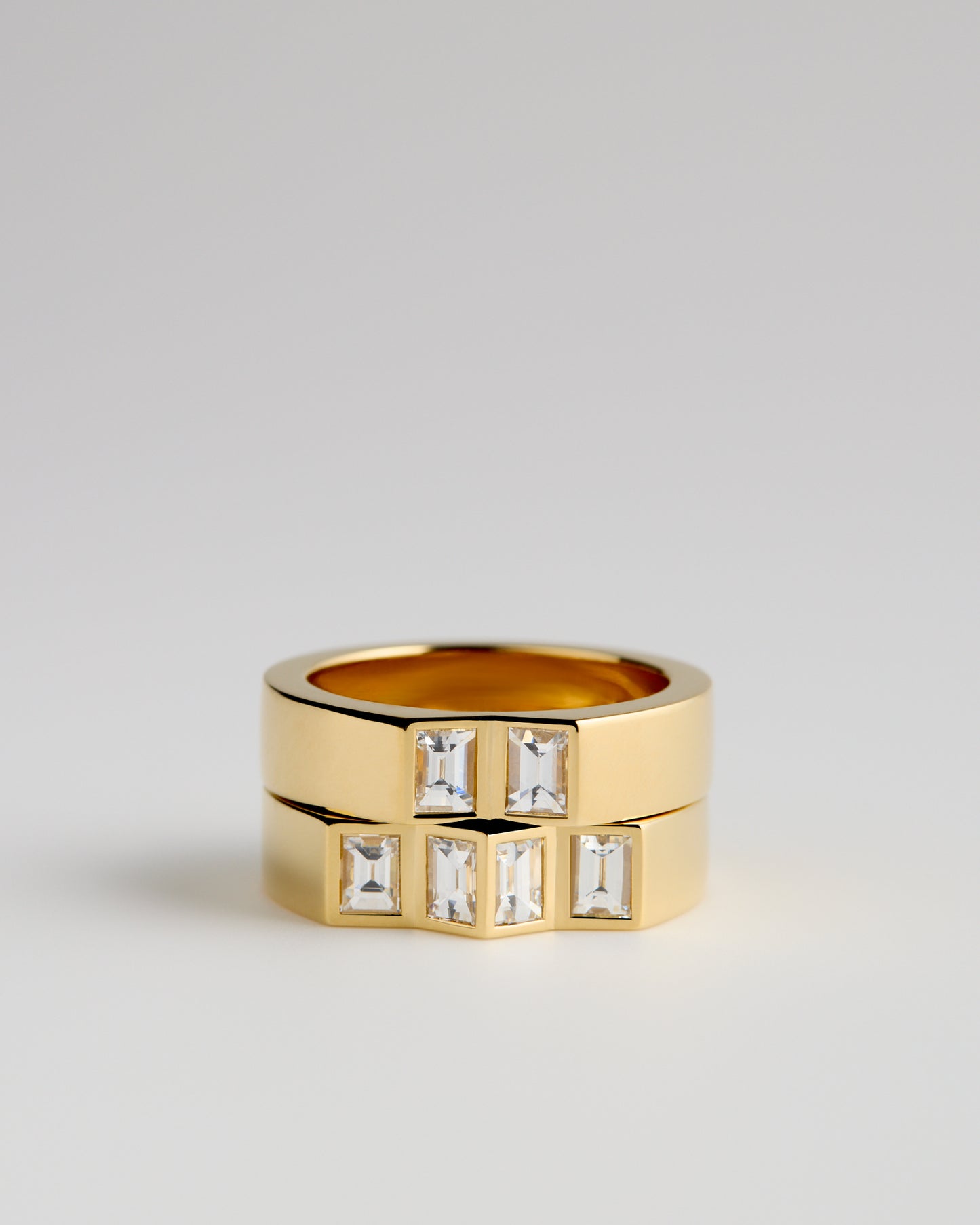 Joan Band 443 - White Diamonds