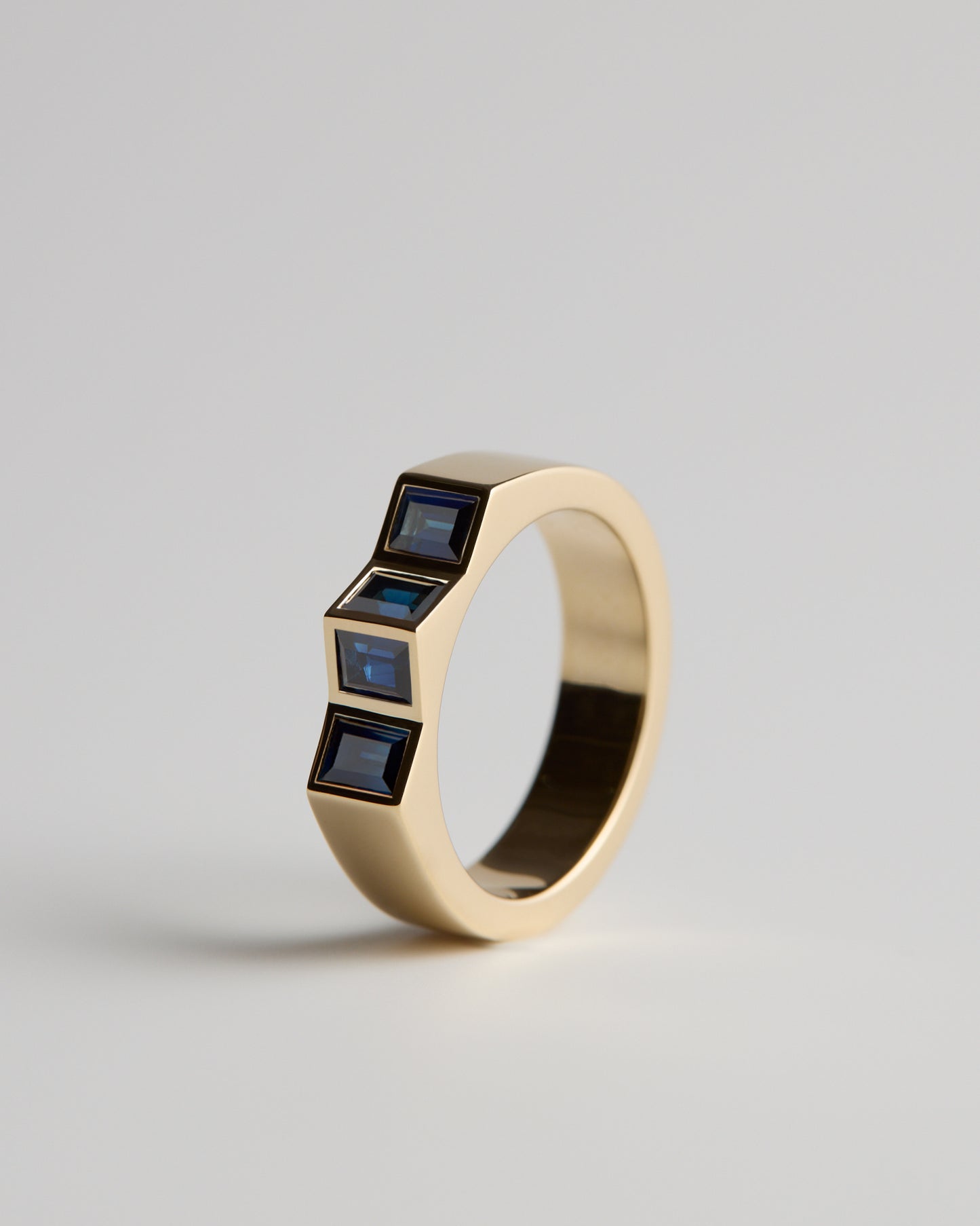 Australian Deep Blue Sapphires - 18ct Yellow Gold
