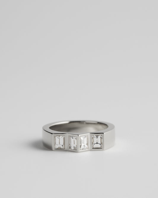 Joan Band 443 - White Diamonds