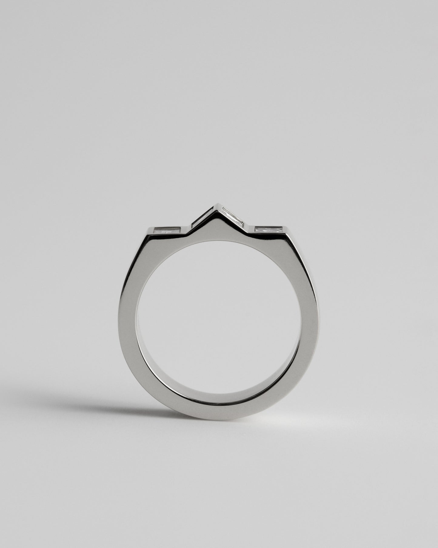 Joan Band 443 - White Diamonds