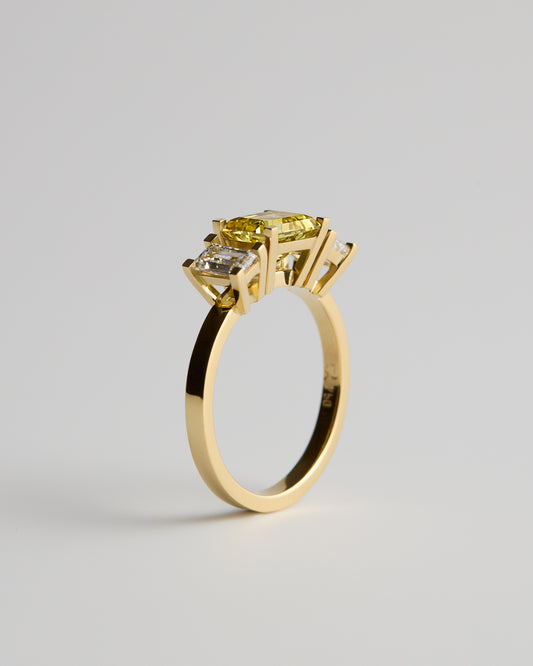 Triple Solitaire - Emerald Yellow Sapphire & White Diamonds (Sol 46)