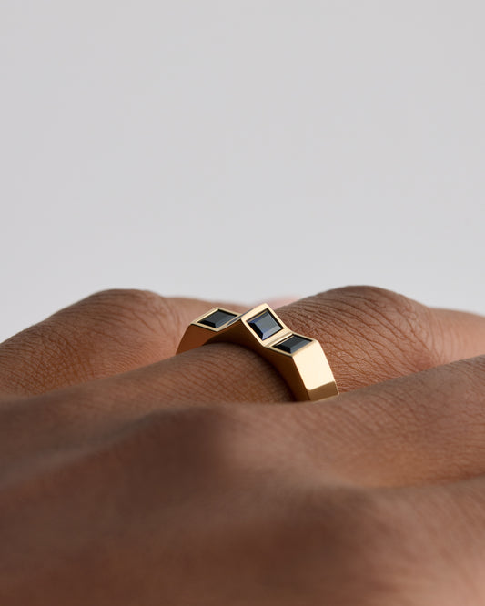 Australian Deep Blue Sapphires - 18ct Yellow Gold