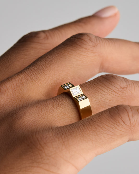 Joan Band 443 - White Diamonds