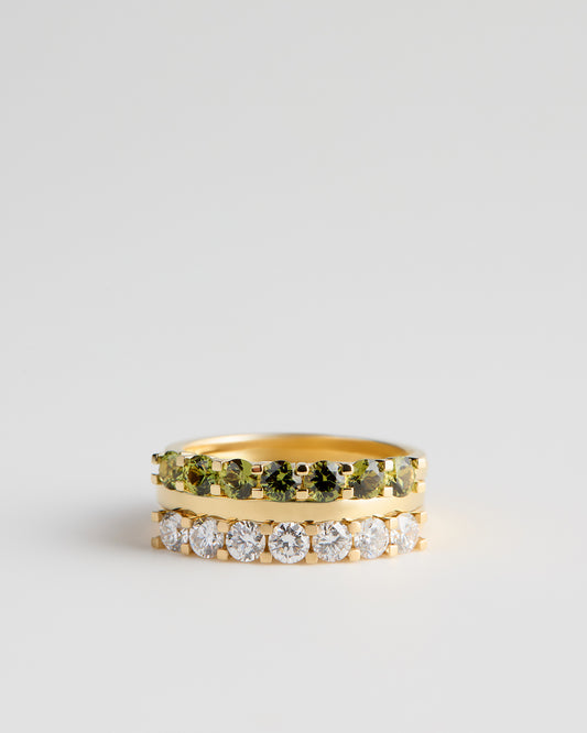 Joan Band 2