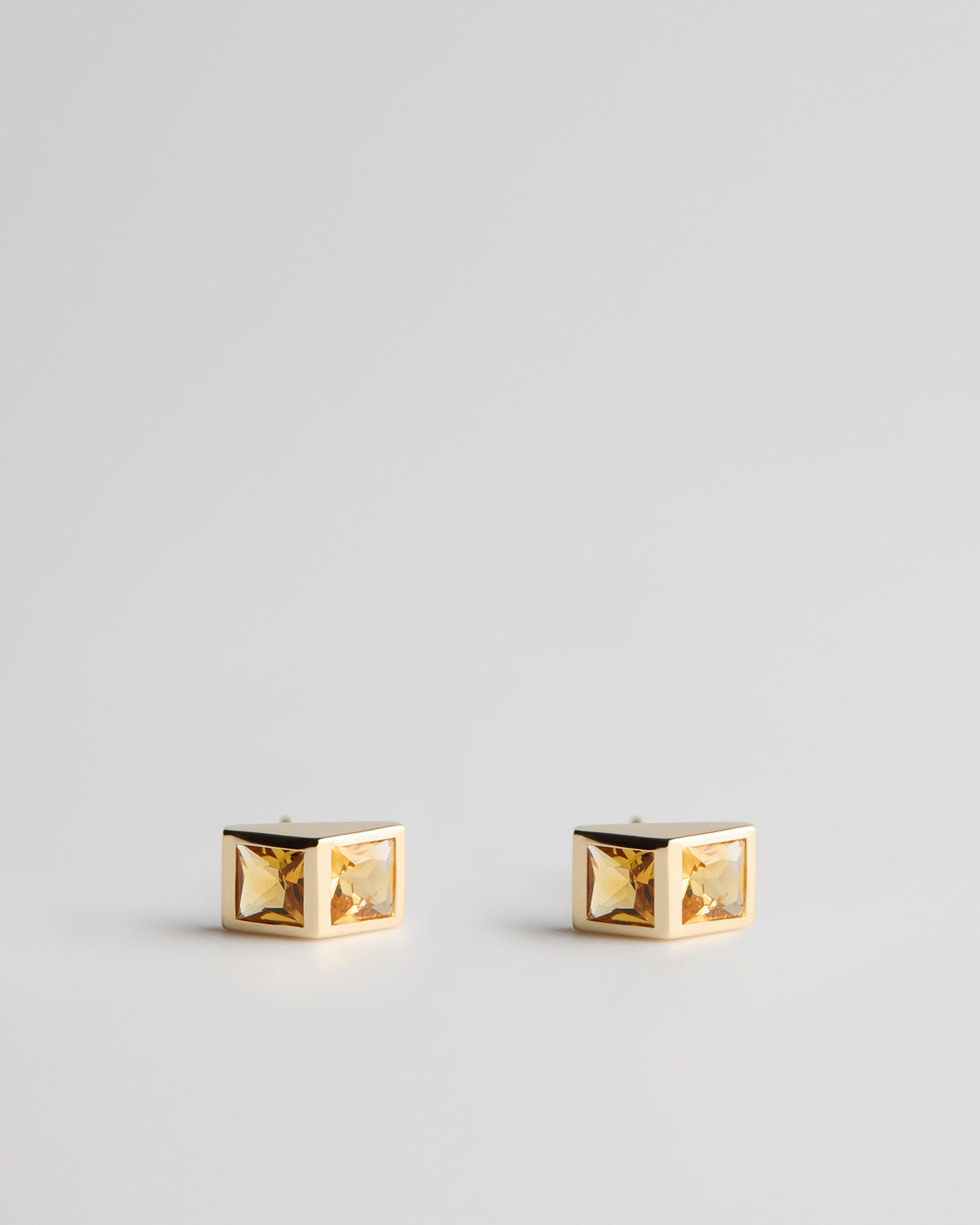 Joan 244 Studs - Citrines