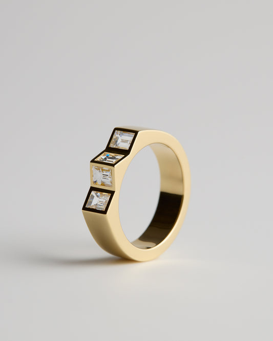 Joan Band 443 - White Diamonds