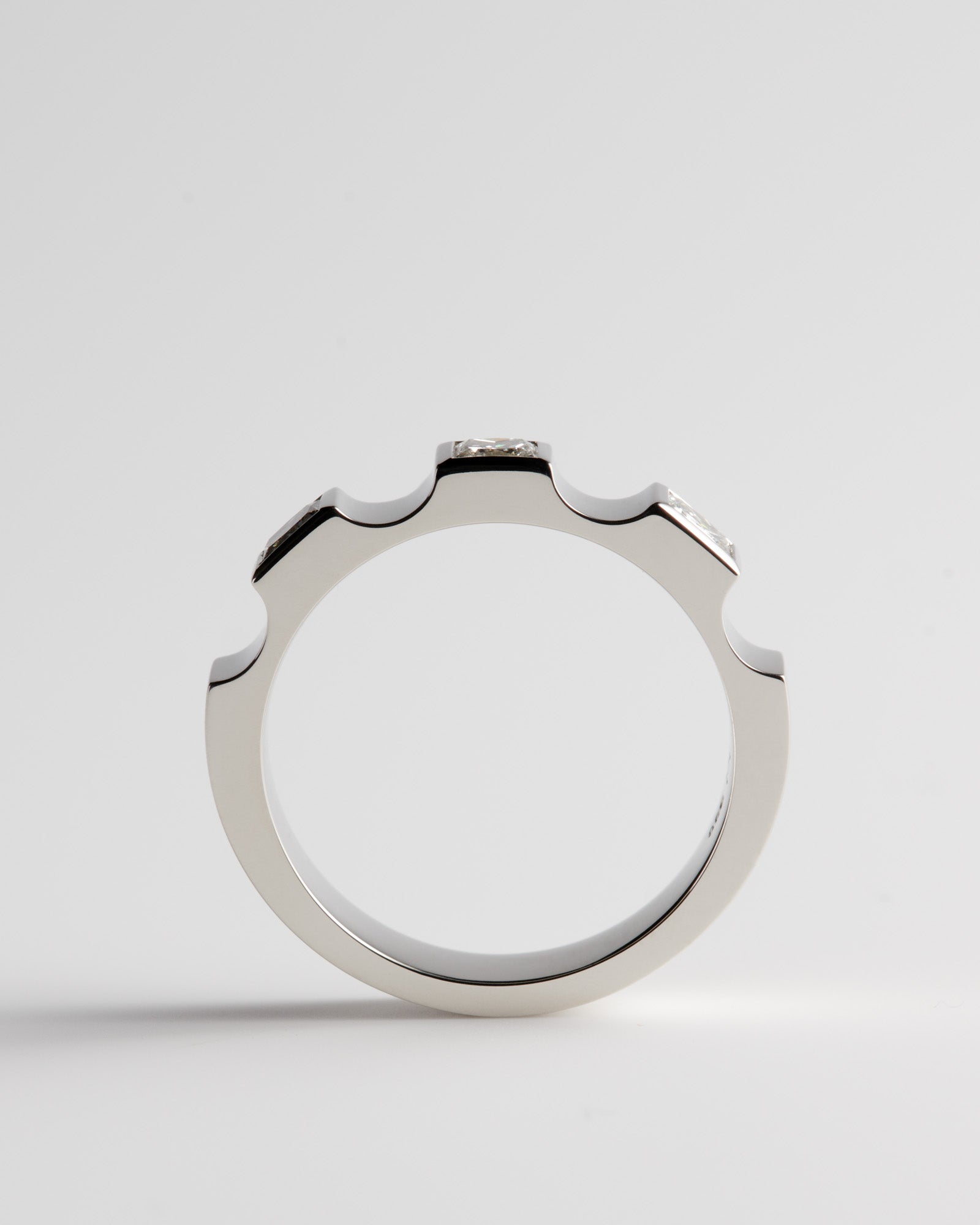 Large Window Ring - Platinum | White Diamonds – Hamish Munro