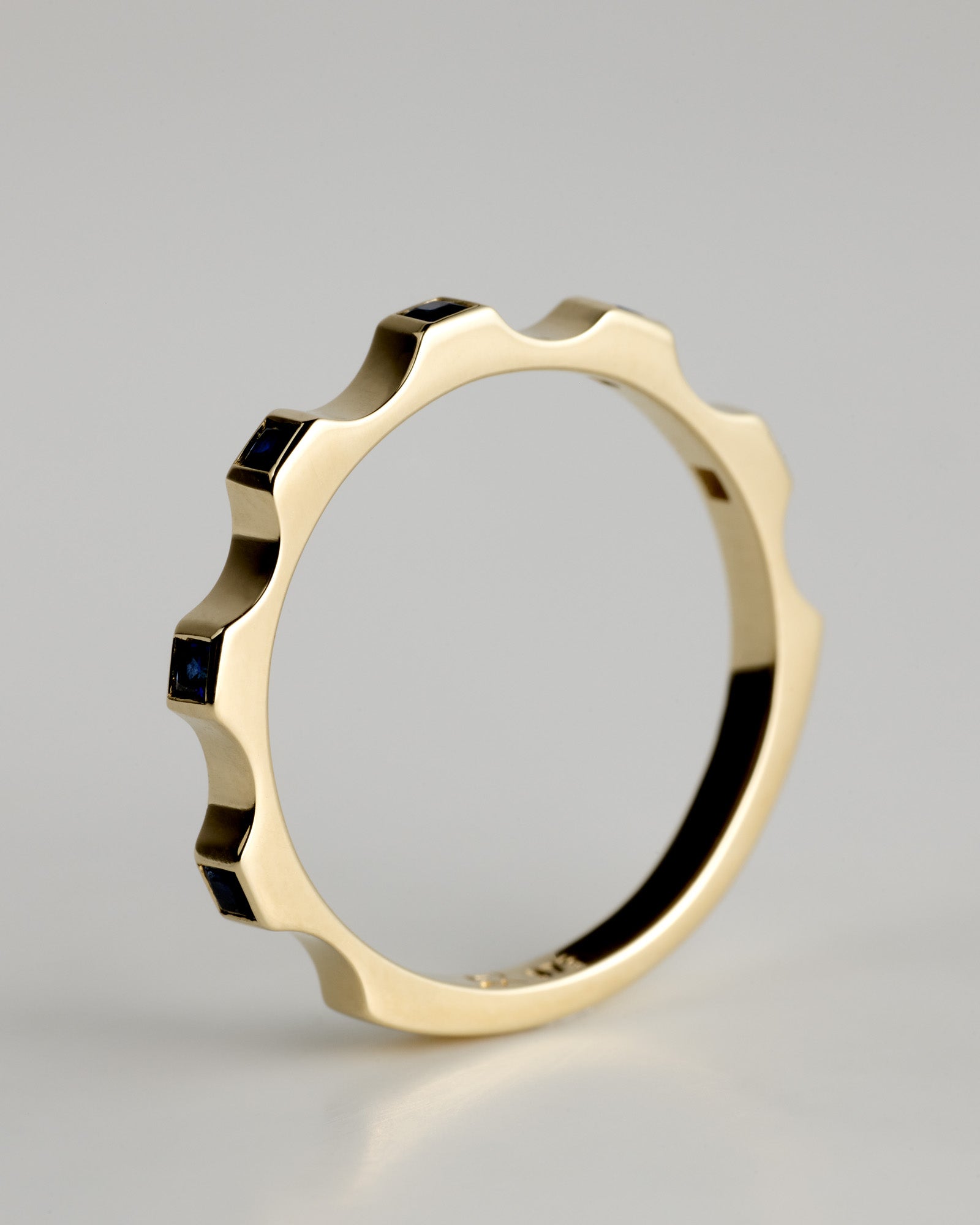 Small Window Ring - Australian Sapphires